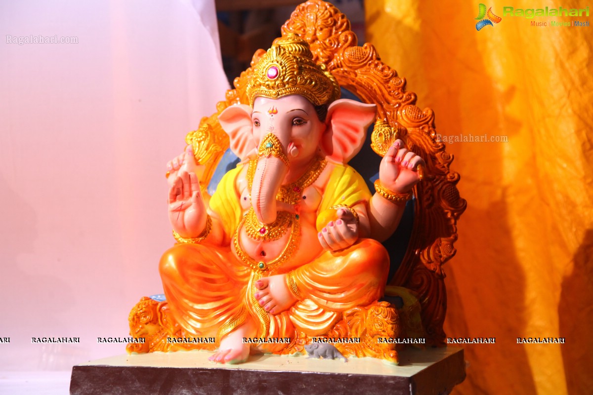 Ganesh Chaturthi Idols Sale at Uppal, Hyderabad