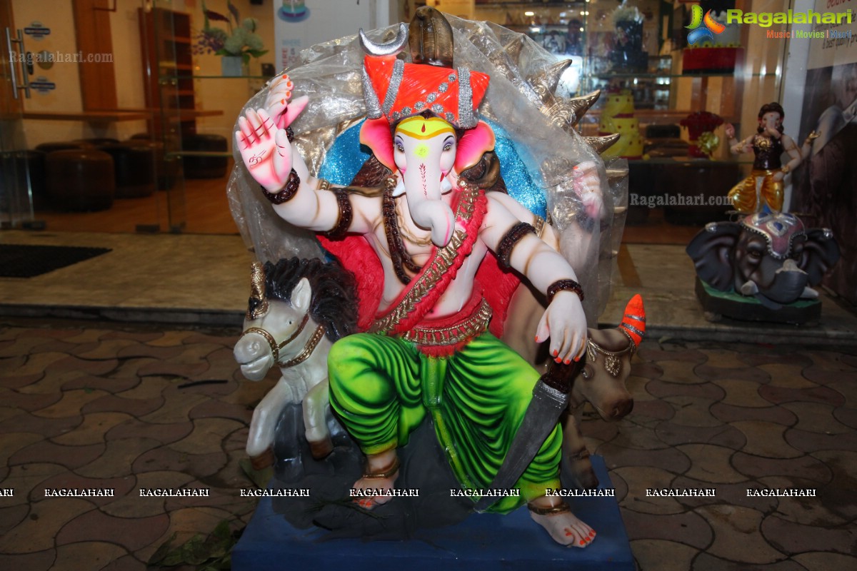 Ganesh Chaturthi Idols Sale at Uppal, Hyderabad