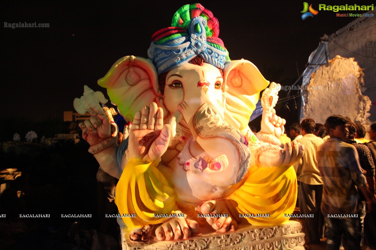 Ganesh Chaturthi Idols Sale at Uppal, Hyderabad