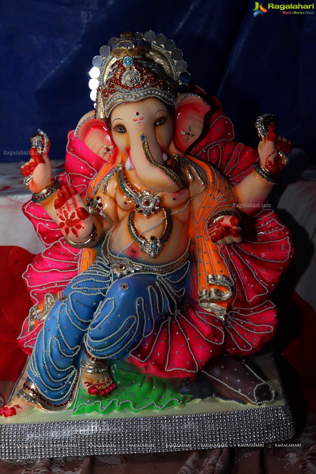 Ganesh Chaturthi Idols Sale at Uppal, Hyderabad