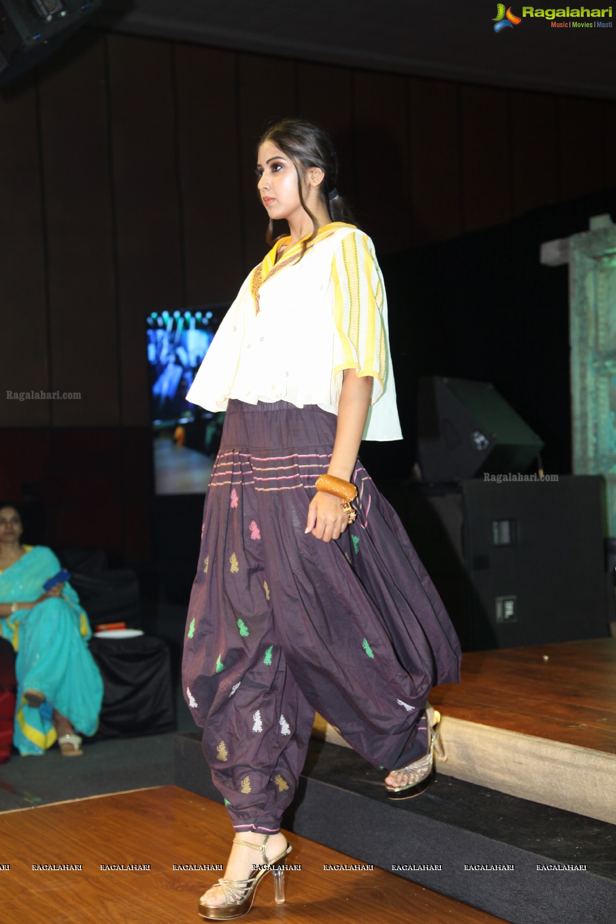 Woven 2017, Handloom Fashion show to support weavers