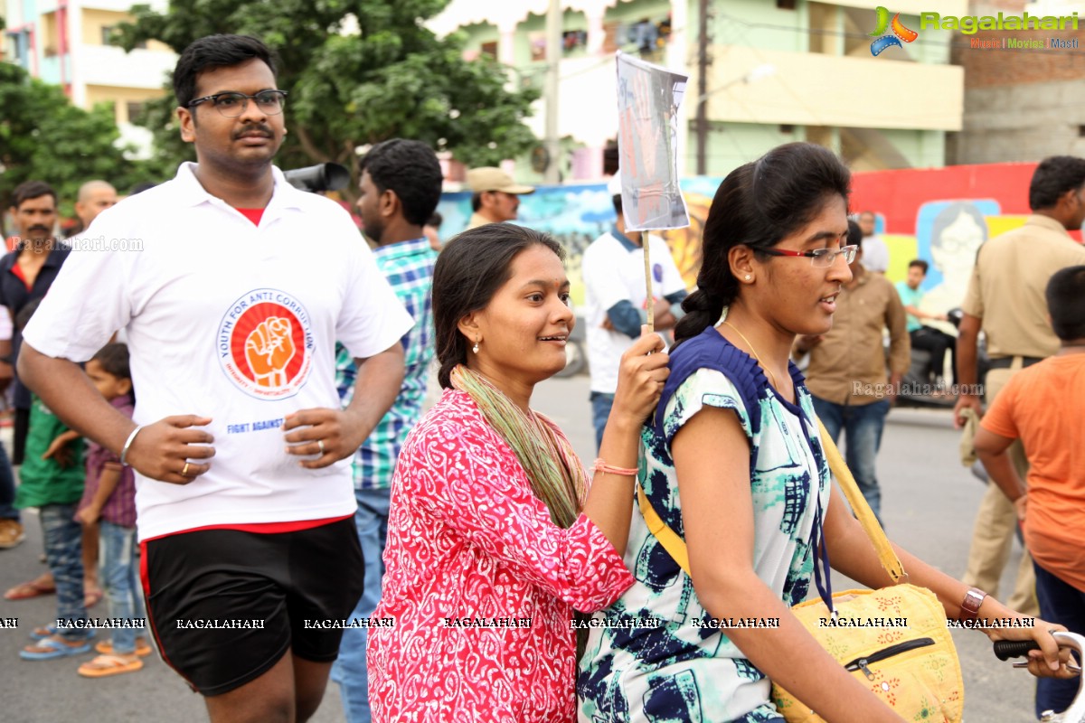 Say No To Drugs 5K - Cycling by Youth For Anticorruption, MCC Bar Association & Indian Medical Association at Necklace Road