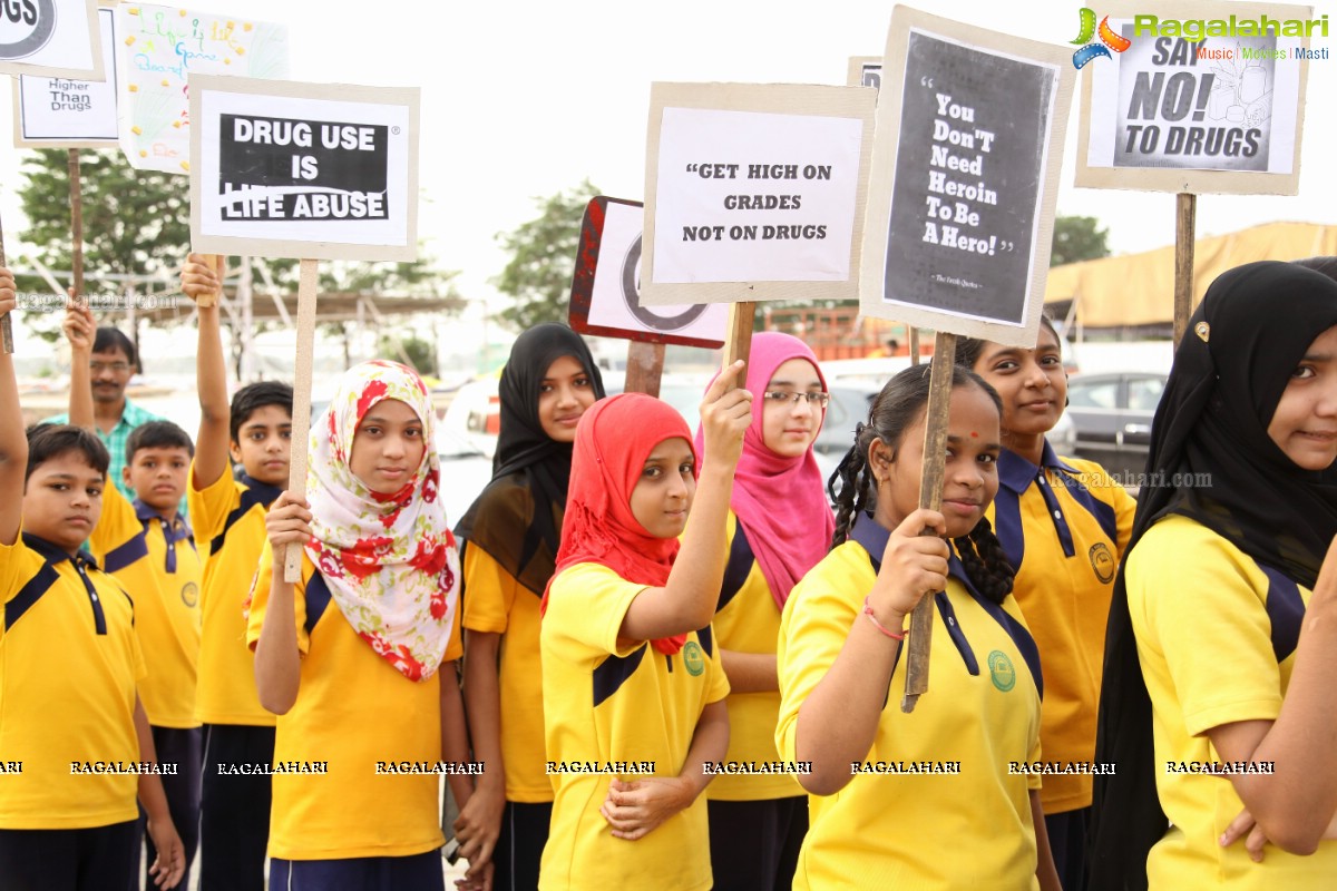 Say No To Drugs 5K - Cycling by Youth For Anticorruption, MCC Bar Association & Indian Medical Association at Necklace Road