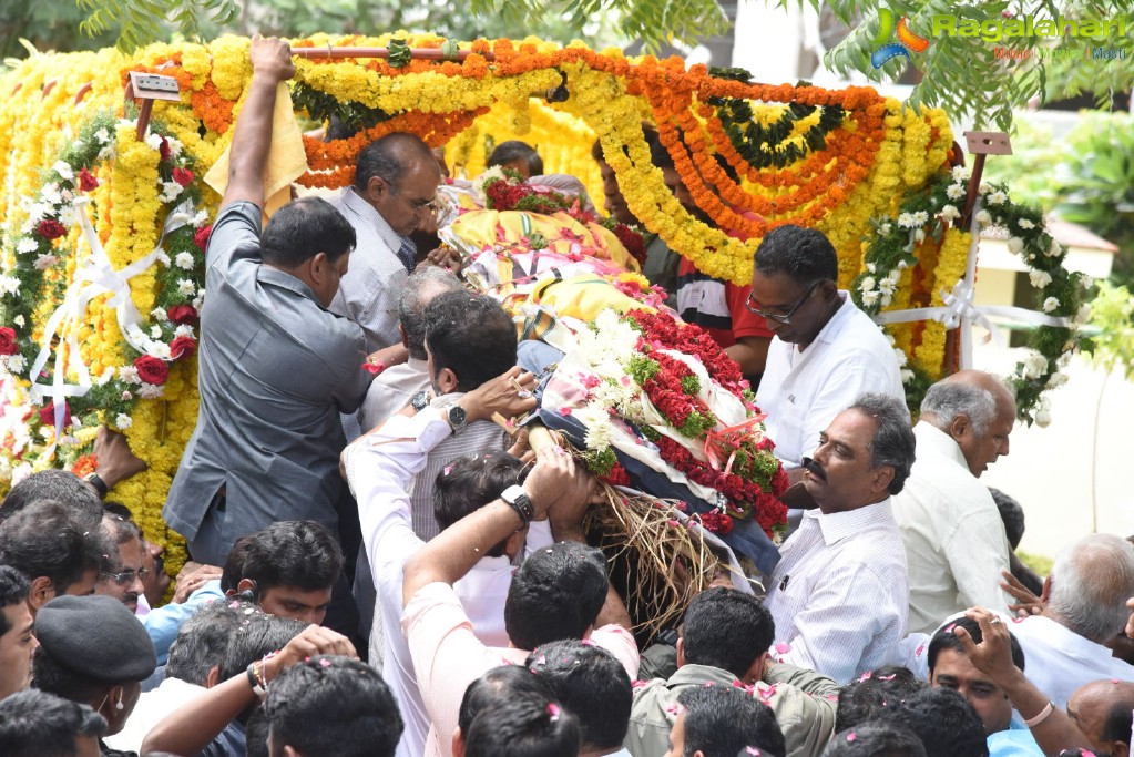 Last rites of Nandamuri Harikrishna