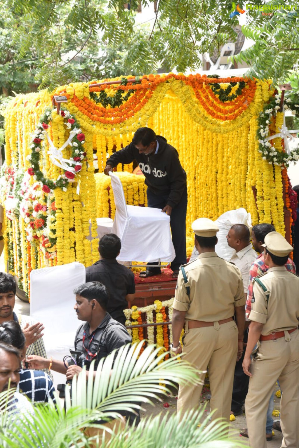 Last rites of Nandamuri Harikrishna