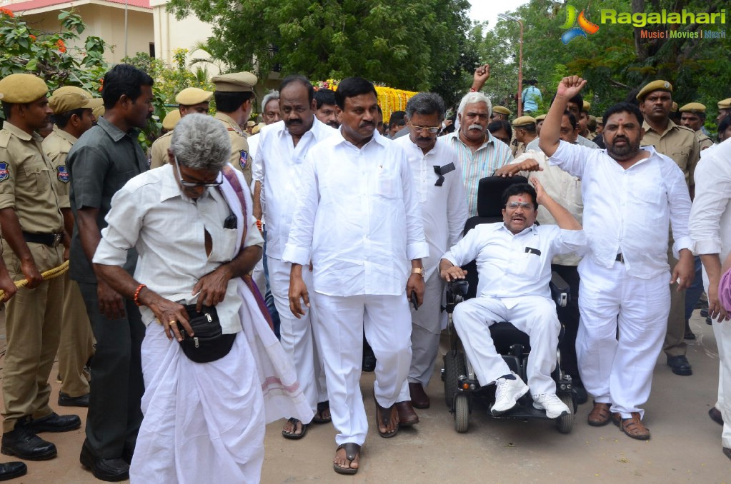 Last rites of Nandamuri Harikrishna