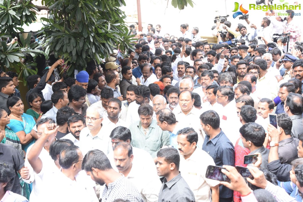 Last rites of Nandamuri Harikrishna