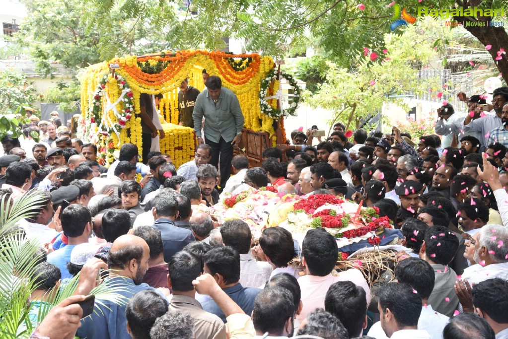 Last rites of Nandamuri Harikrishna