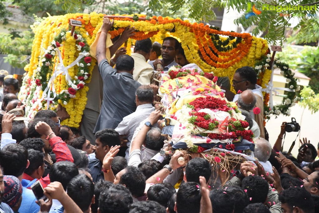 Last rites of Nandamuri Harikrishna