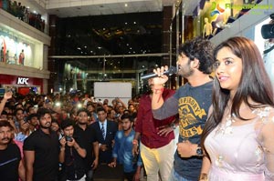 Nannu Dochukundhuvate Team at CMR Mall in Vizag