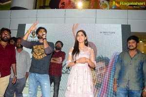 Nannu Dochukundhuvate Team at CMR Mall in Vizag