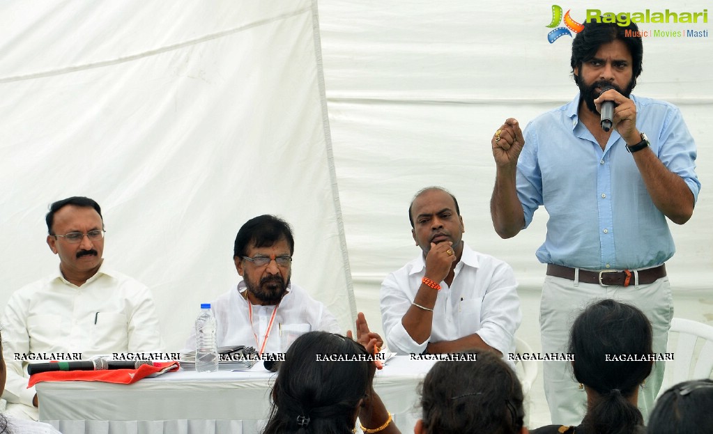 Janaeena Chief Pawan Kalyan Veera Mahila Meeting