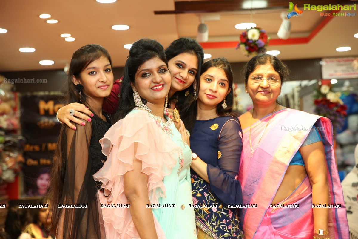 Mrs/Miss Manusri contest 2018 Organised by Barkha