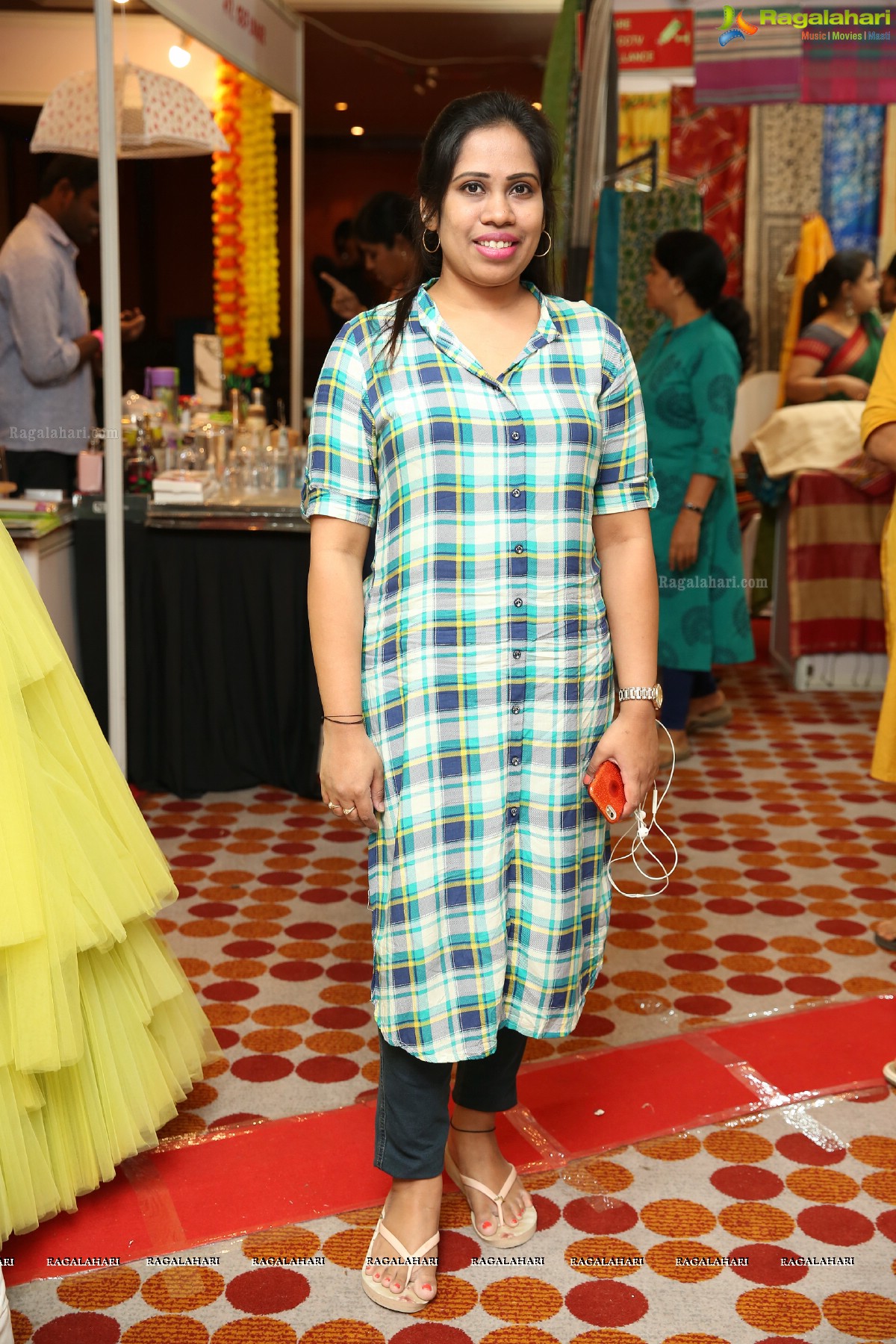 Charishma Shreekar Launches Akritti Exhibition & Sale at Taj Krishna