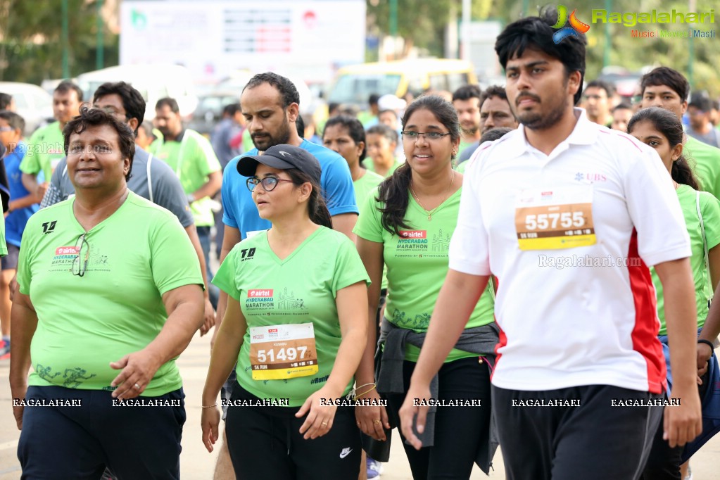 IT Secretary Jayesh Ranjan flags off 5K Fun Run - Airtel Hyderabad Marathon 