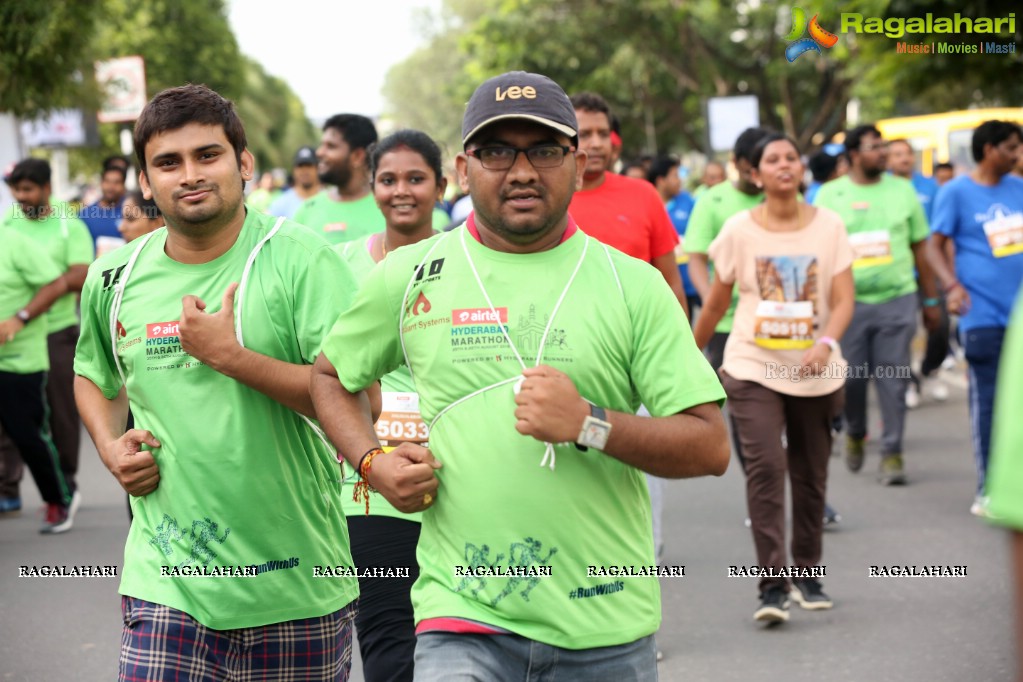 IT Secretary Jayesh Ranjan flags off 5K Fun Run - Airtel Hyderabad Marathon 