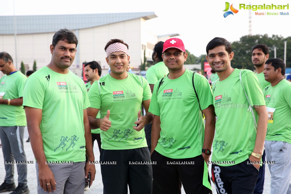 IT Secretary Jayesh Ranjan flags off 5K Fun Run - Airtel Hyderabad Marathon 