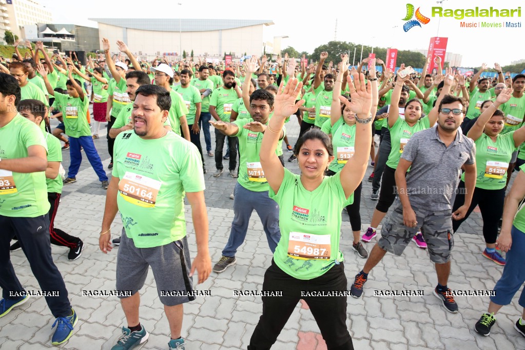 IT Secretary Jayesh Ranjan flags off 5K Fun Run - Airtel Hyderabad Marathon 