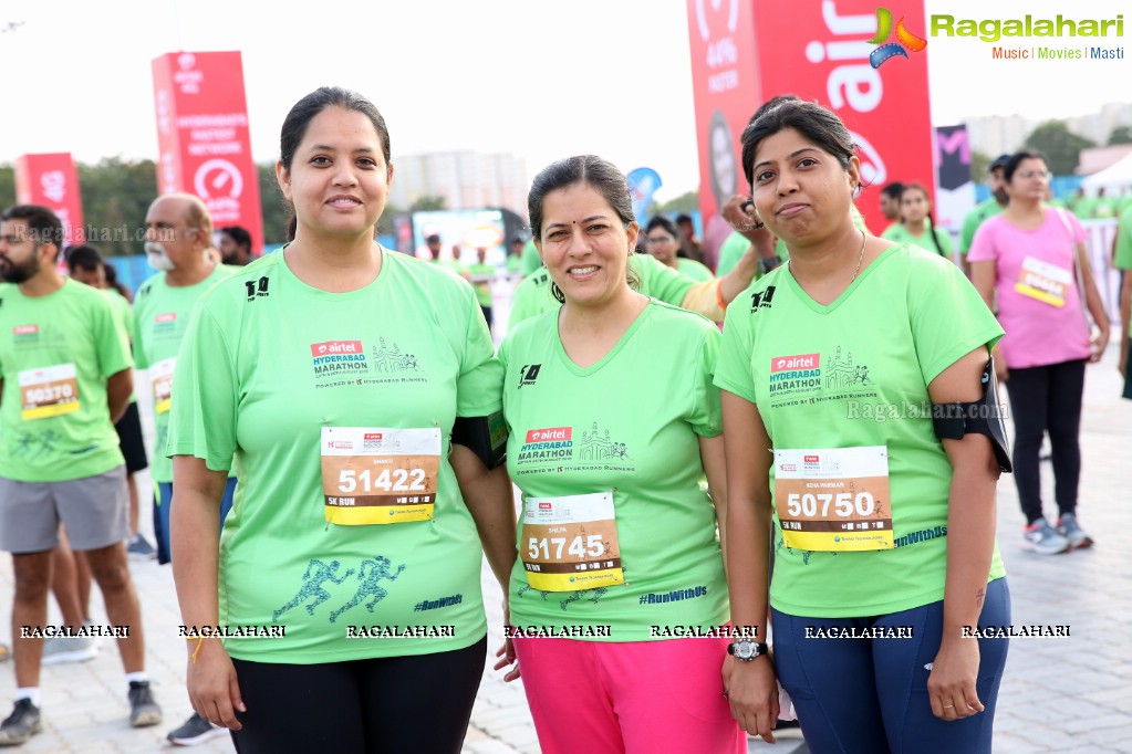 IT Secretary Jayesh Ranjan flags off 5K Fun Run - Airtel Hyderabad Marathon 