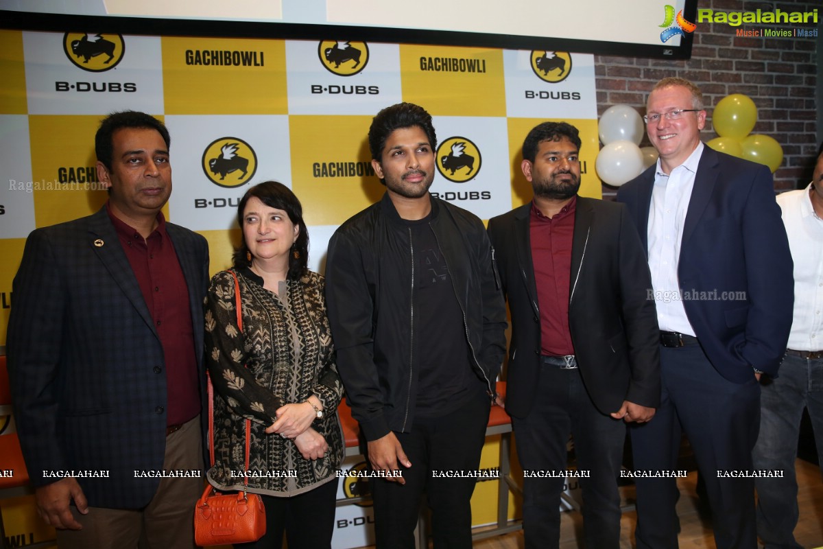 Allu Arjun launches B Dubs at Gachibowli, Hyderabad