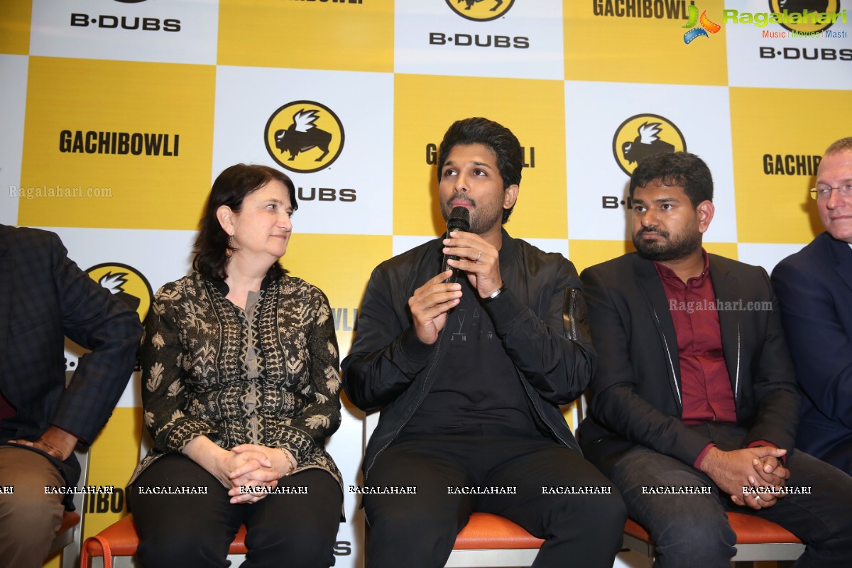 Allu Arjun launches B Dubs at Gachibowli, Hyderabad