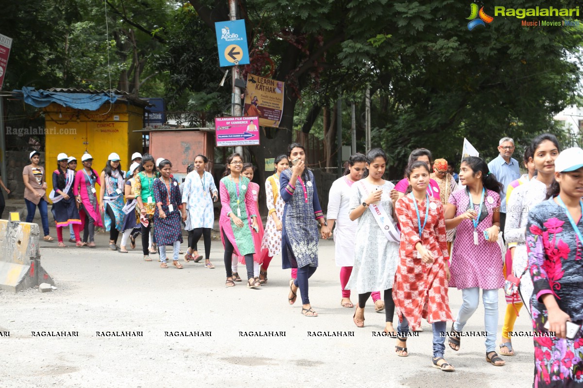 Apollo, Hyderabad, Commemorates 30 years of 'Touching lives' by Sensitizing Public on Road Safety!