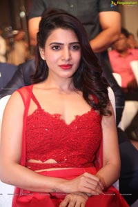 Big C Samantha Akkineni