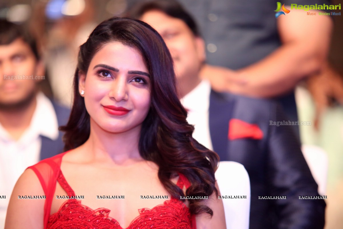 Big C Press Meet with Samantha Akkineni