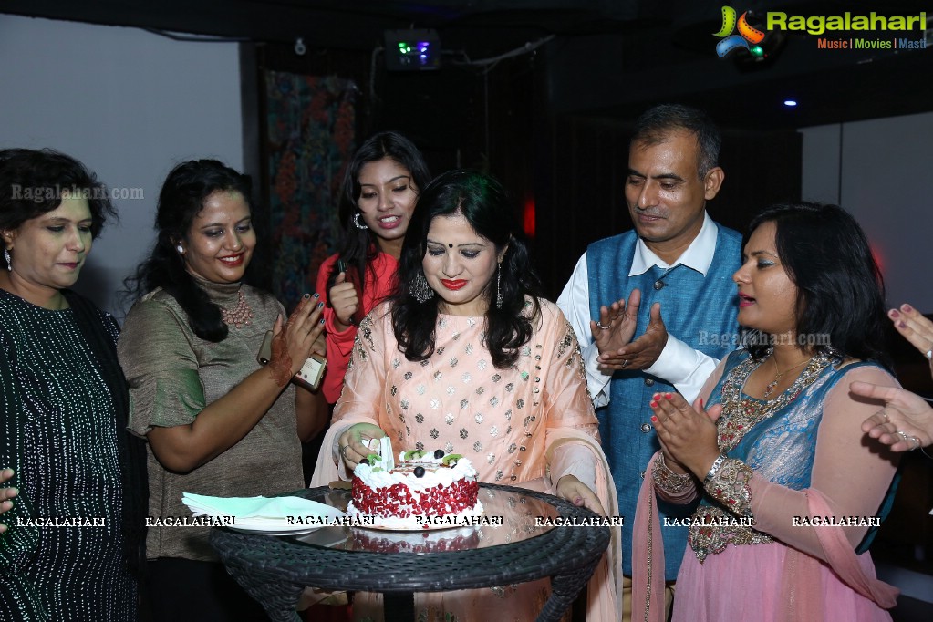 Bonnya Lahiry Chattopadhyay Birthday at N'Dulge Club and Rooftop