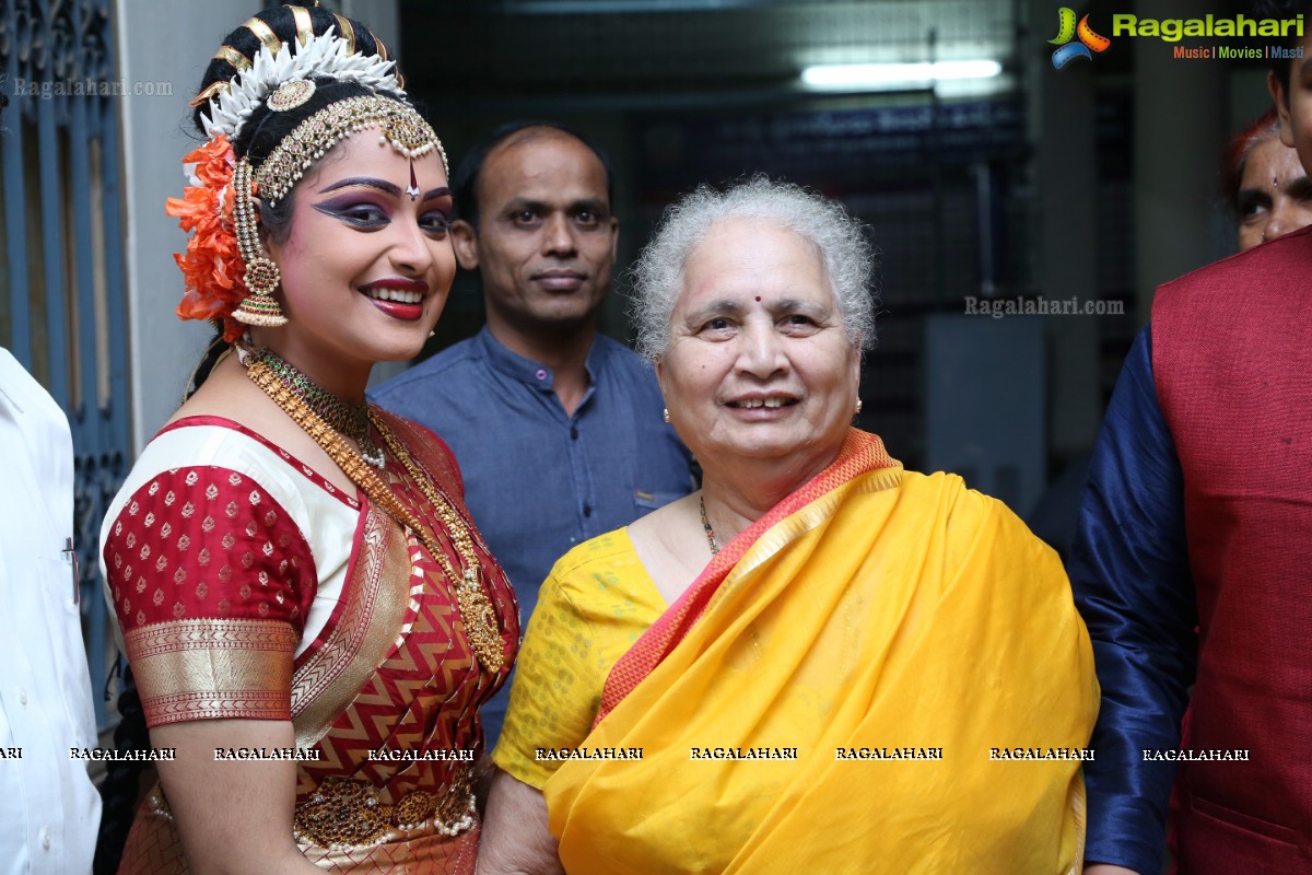 Chinmayi Nrithyalaya Annual Celebrations at NTR Kala Vedika