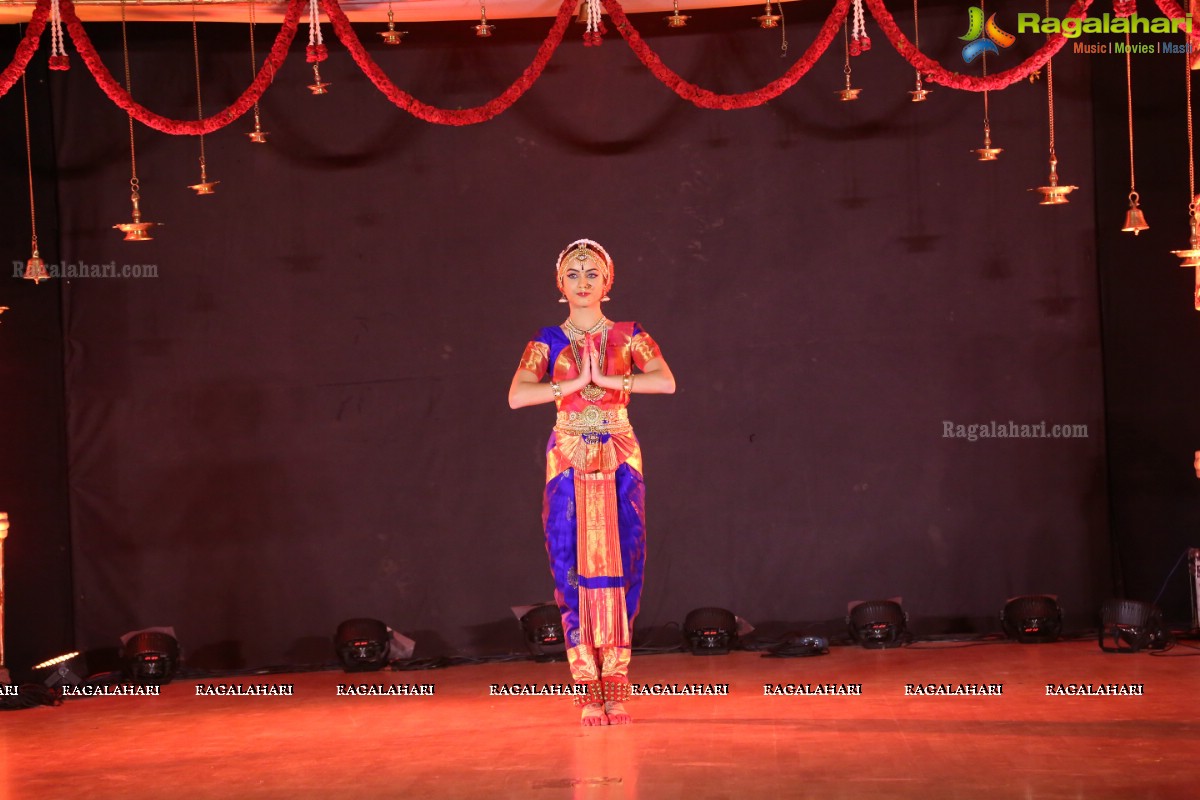 Solo Bharatanatyam Performance by Divya at Nizamia Observatory Campus, Hyderabad