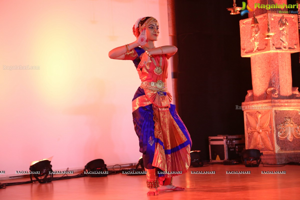 Solo Bharatanatyam Performance by Divya at Nizamia Observatory Campus, Hyderabad