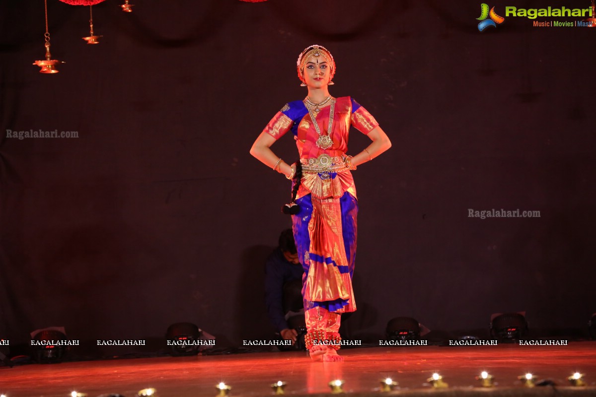 Solo Bharatanatyam Performance by Divya at Nizamia Observatory Campus, Hyderabad