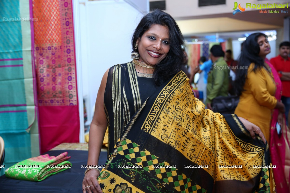Actress Sony Charishta & Socialite Neelima Vemula Launched National Silk Expo-2018