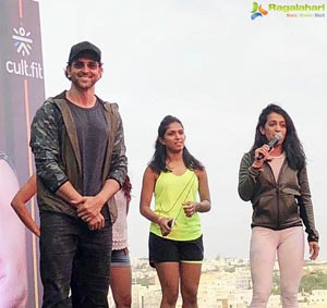 Hrithik Roshan Promotes Fitness At Inorbit Mall