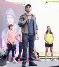 Hrithik Roshan Promotes Fitness At Inorbit Mall