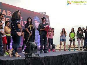 Hrithik Roshan Promotes Fitness At Inorbit Mall