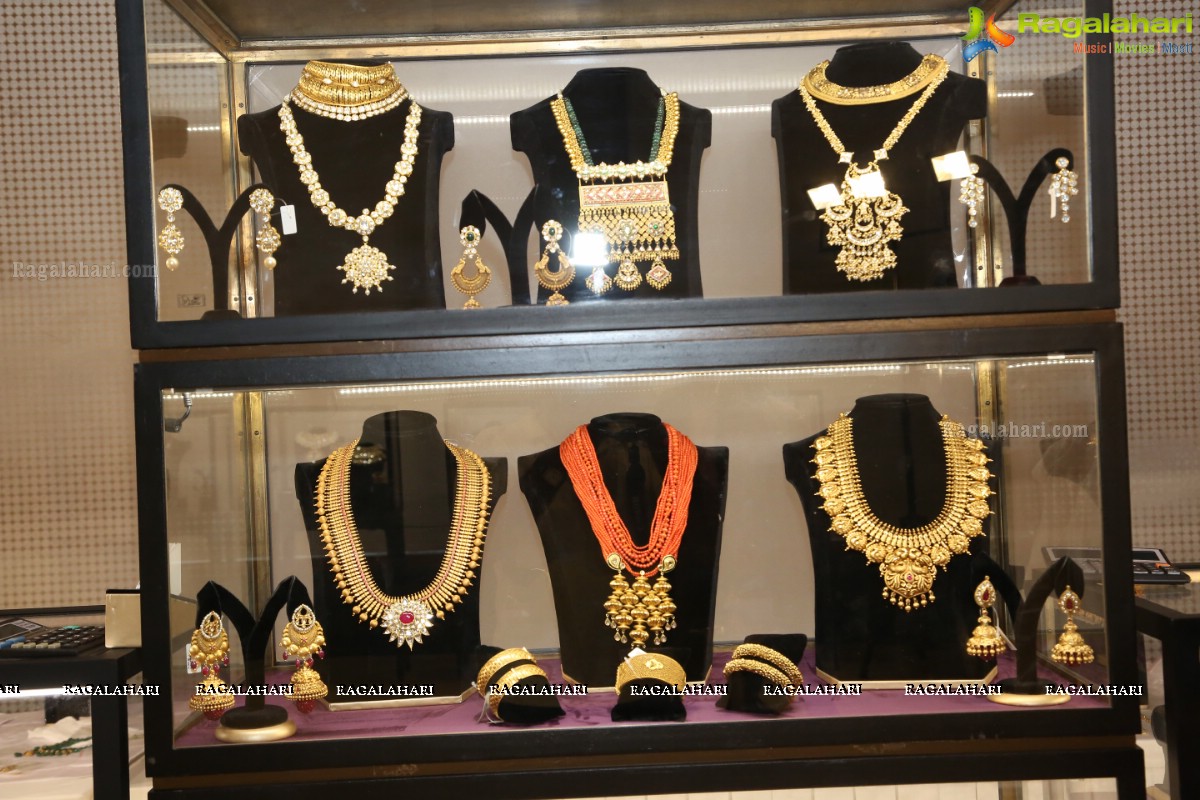 Grand Launch of Chronicle Collection by Jaipur Jewels at Taj Krishna