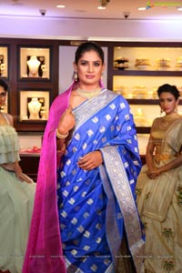 Joyalukkas Eleganza Collection