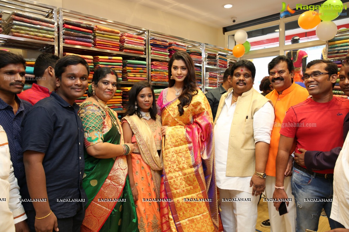 Payal Rajput launches Kalyana Maha Lakshmi Shopping Mall at Kothapet, Hyderabad