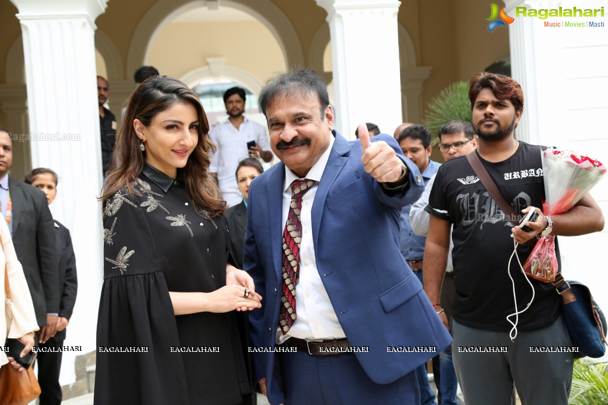 Soha Ali Khan launches Millionaires Club by Country Club, Hyderabad
