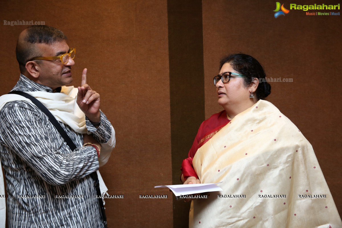 Press Meet & Fashion Show Announcing 'National Handloom Day 2018' at The Plaza Hotel