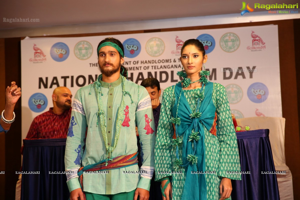 Press Meet & Fashion Show Announcing 'National Handloom Day 2018' at The Plaza Hotel