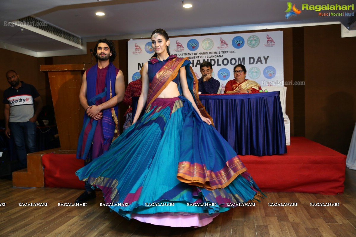 Press Meet & Fashion Show Announcing 'National Handloom Day 2018' at The Plaza Hotel