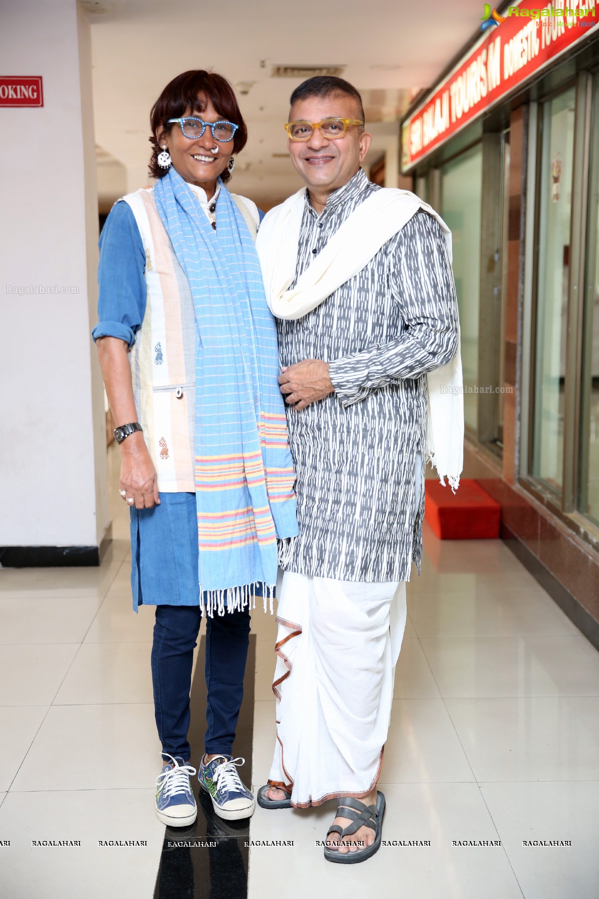 Press Meet & Fashion Show Announcing 'National Handloom Day 2018' at The Plaza Hotel