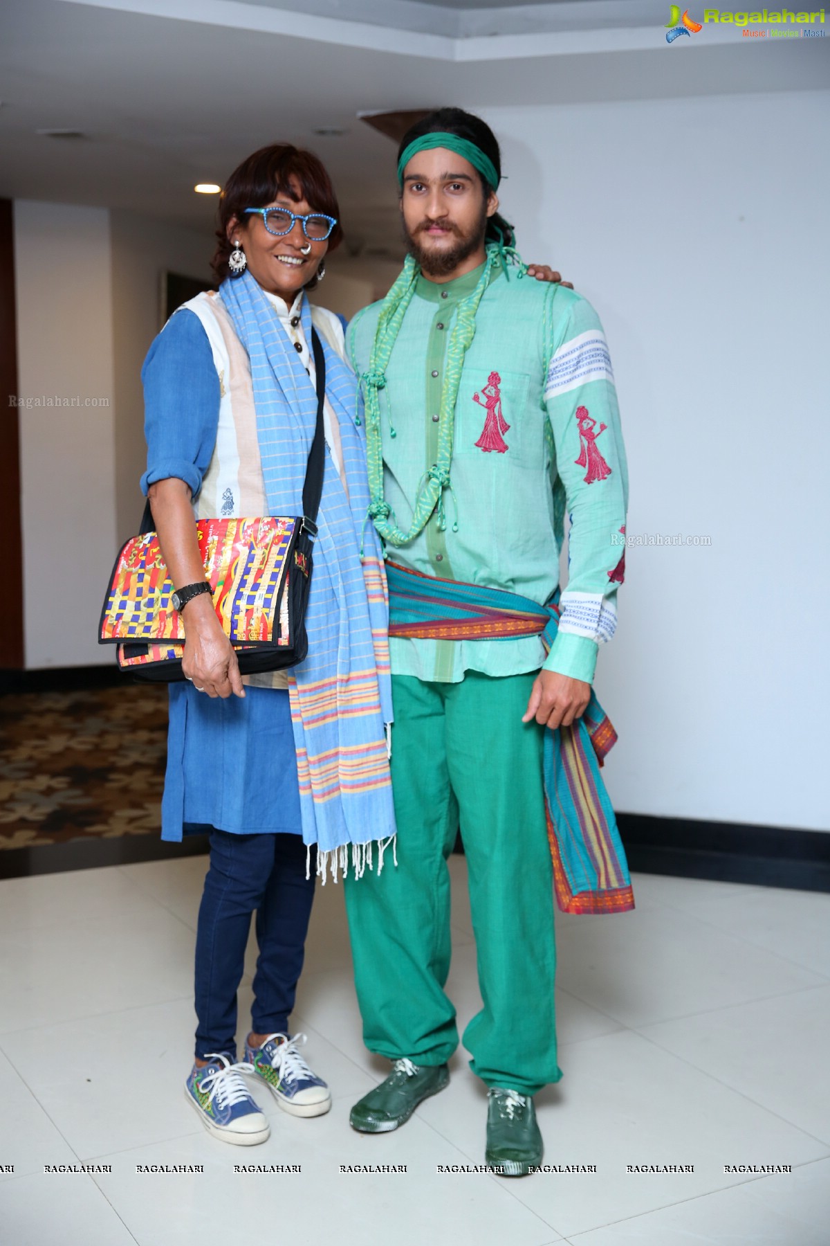 Press Meet & Fashion Show Announcing 'National Handloom Day 2018' at The Plaza Hotel