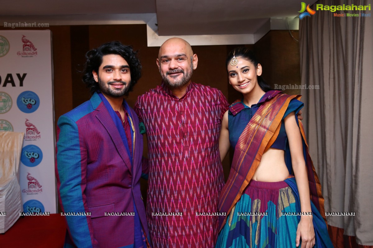 Press Meet & Fashion Show Announcing 'National Handloom Day 2018' at The Plaza Hotel