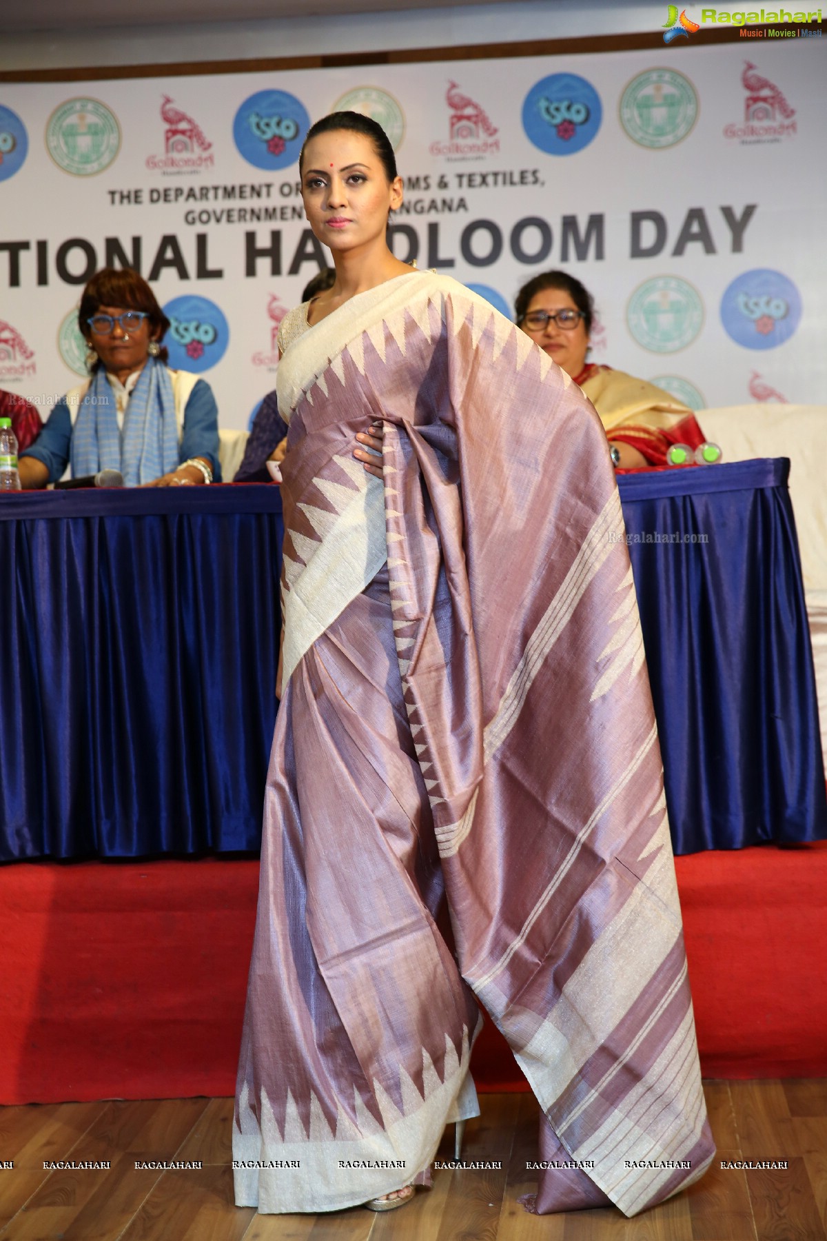 Press Meet & Fashion Show Announcing 'National Handloom Day 2018' at The Plaza Hotel