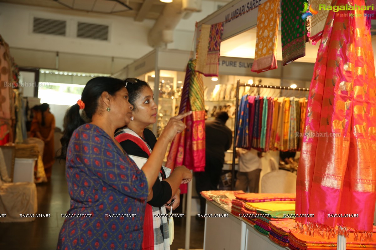 Lakshmi Manchu launches Pretx Exhibition at N Convention, Hyderabad