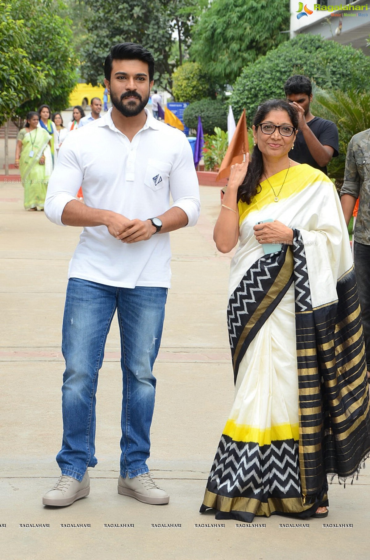 Ram Charan celebrates Independence Day at Chirec School